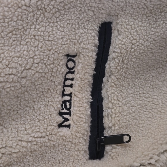 Vintage Marmot Deep Pile Fleece Vest! Excellent Used Condition! Size Medium! - Picture 4 of 4